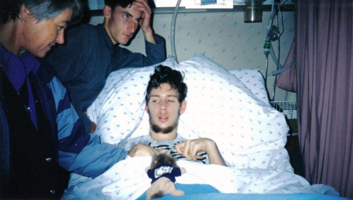 150129-martin-pistorius-hospital-8p_3c0e786e085194e319989af56de52e02