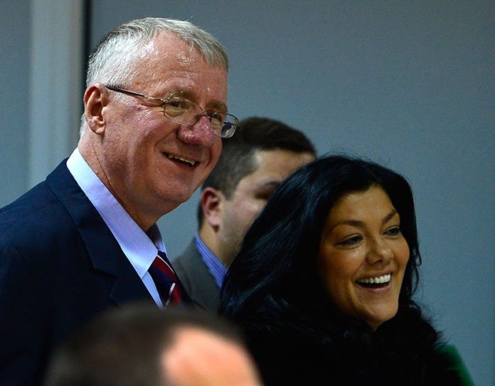Vojislav-Seselj-1-830x0