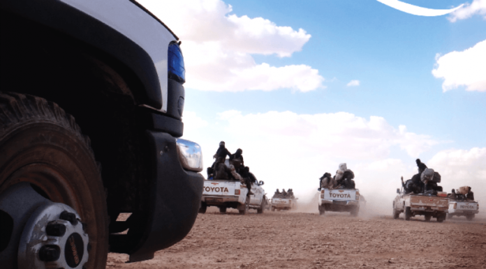 auto_ISIS-karvan_11556627449
