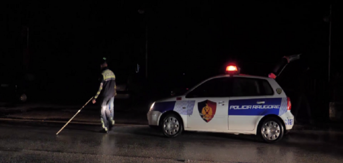 policia-naten-aksident-933x445-933x445
