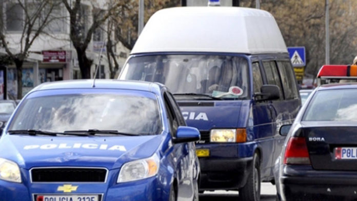 policia-tirane_1_3_14_031
