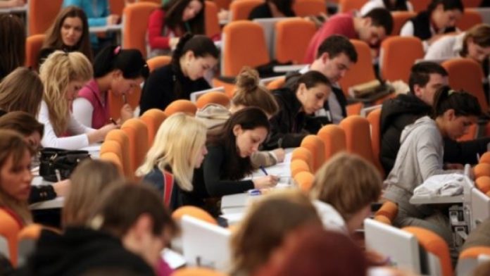 student-euml-t-thon-euml-se-profesor-euml-t-mungojn-euml-n-euml-ligj-euml-rata_hd-780x439