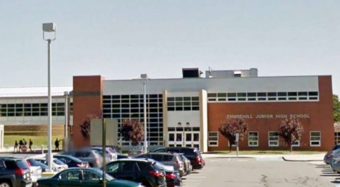 auto_churchill-junior-high-school-ht-jpo-180220_4x3_992-650x3581556742499