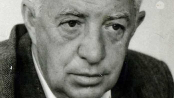 ccedil-far-euml-ka-th-euml-n-euml-akademiku-fehmi-agani-p-euml-r-sintagm-euml-n-ldquo-shqip-euml-ri-e-madhe_hd-780x439