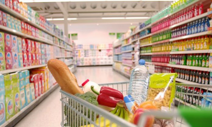 auto_Supermarket-trolley-fille-014-Guardian-copy1552460307