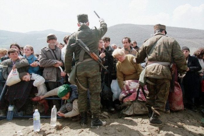 auto_kosovo_dont_forget_war_43953215254509801525450986