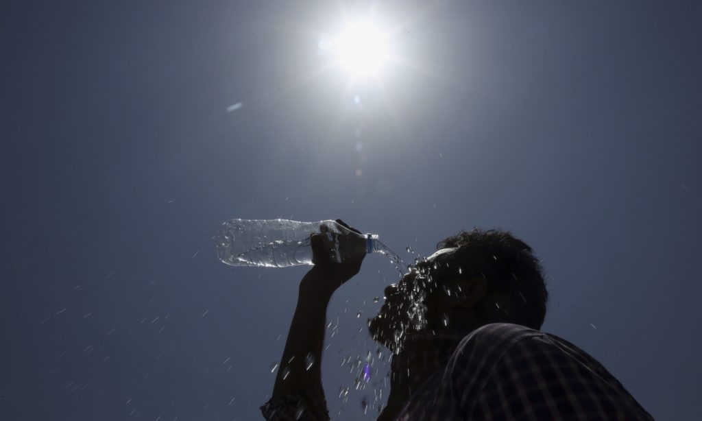 UN meteorologists say this summer broke heat record
