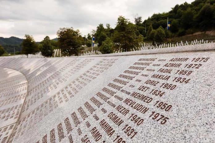 Masakra-e-Srebrenicës