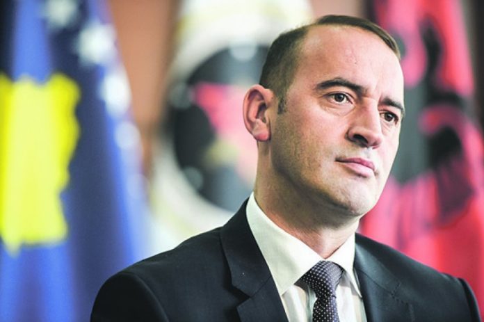 auto_Daut_Haradinaj_bs1538609296