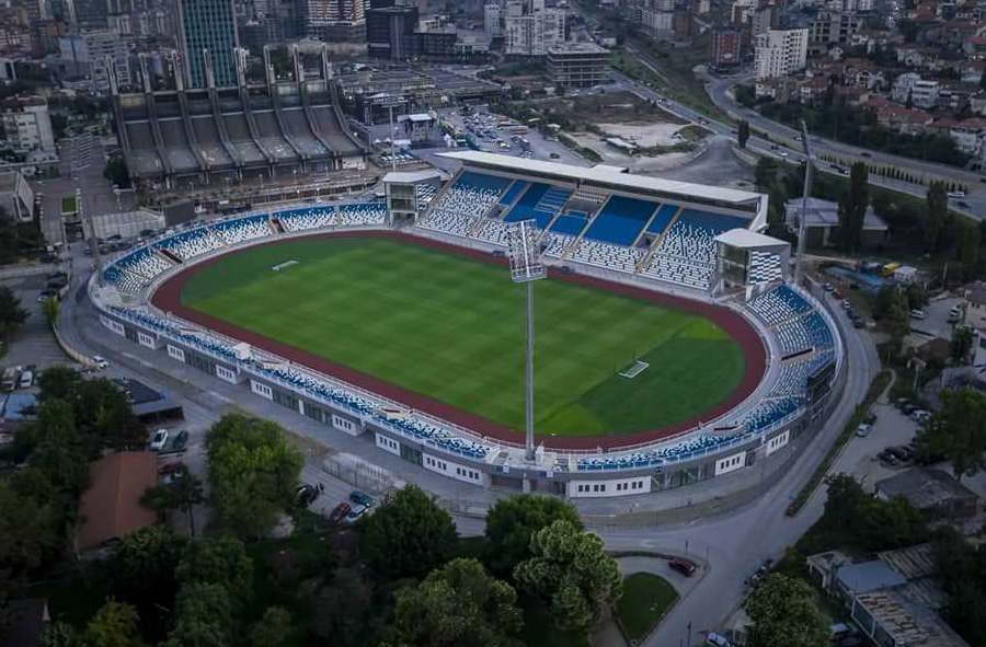 Stadiumi “Fadil Vokrri” mbyllet deri në tetor