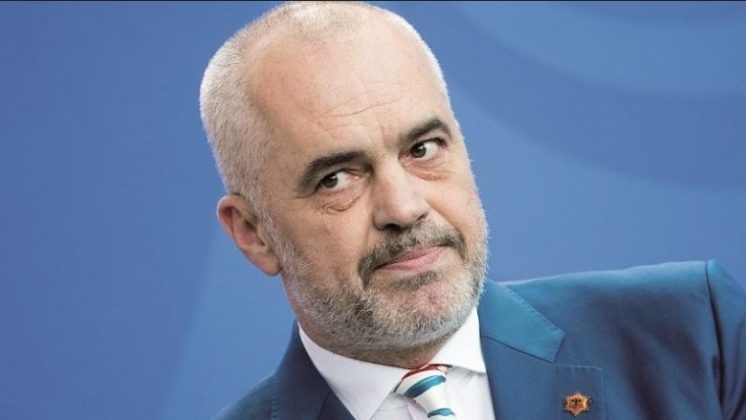 Los ciudadanos le exigen cuentas, pero la justificación de Edi Rama ...