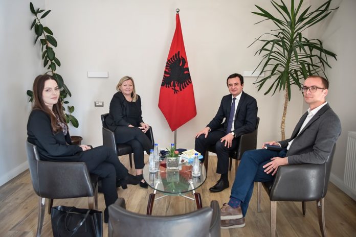 ambasadorja 1