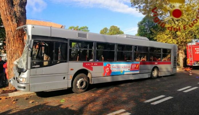 autobusi_aksident