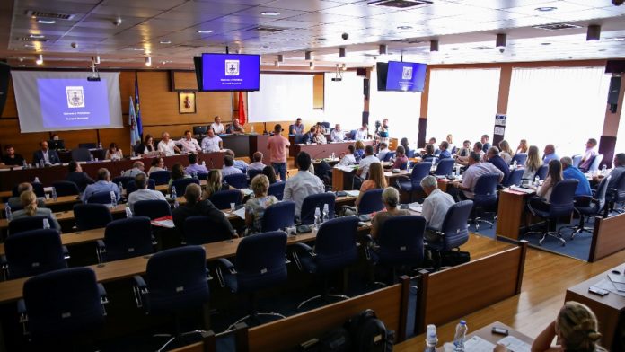 Kuvendi-Komunal-Asambleja-Prishtines-2