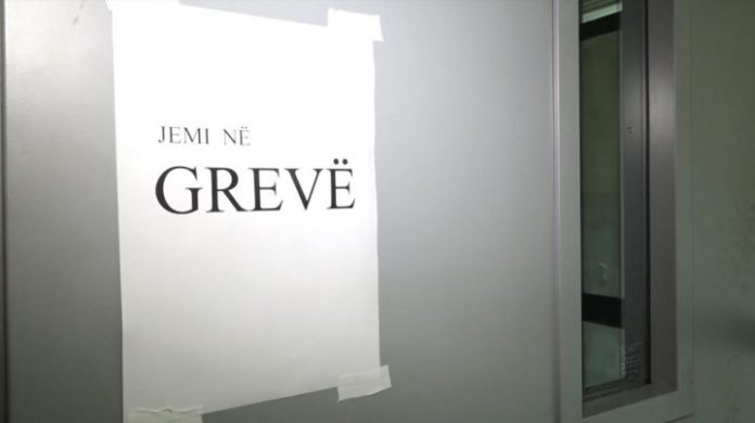 greva-e-mjekeve-5-e1547838987778