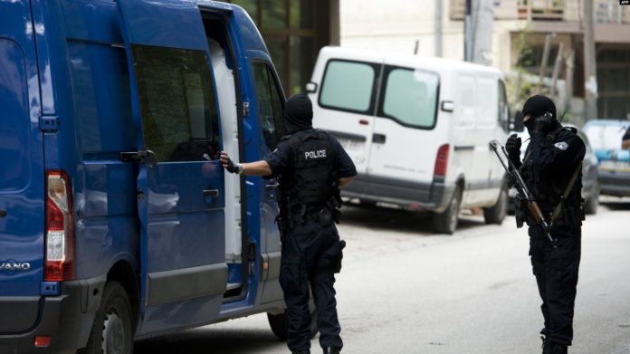 polici