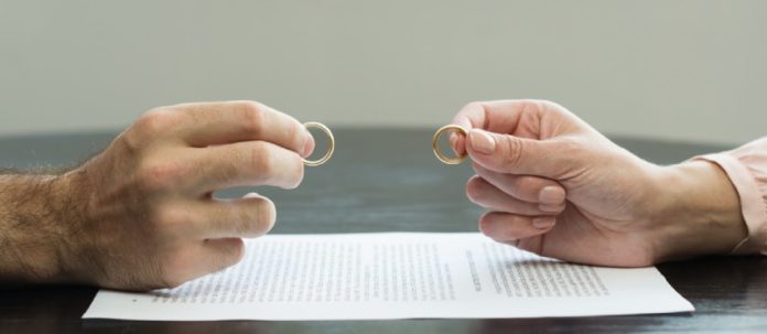 5-Errors-to-Avoid-if-You’re-Planning-a-Do-It-Yourself-Divorce