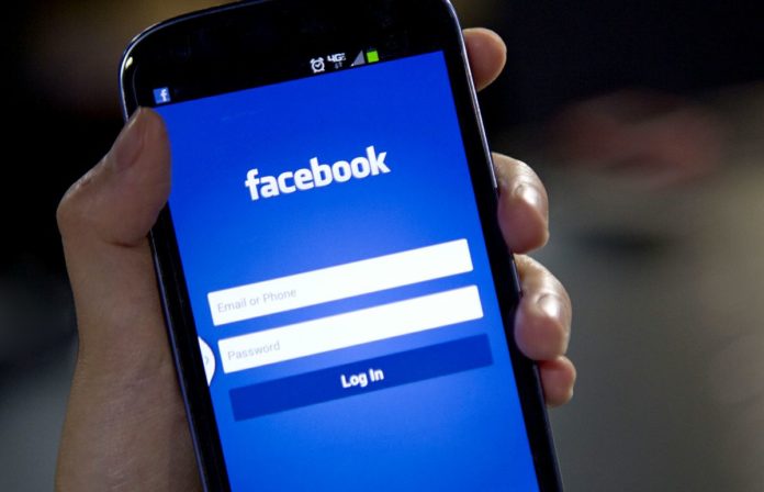 cellphone_fb_app_769b737d-790a-475c-8de0-dbeeaeb84cc0-prv
