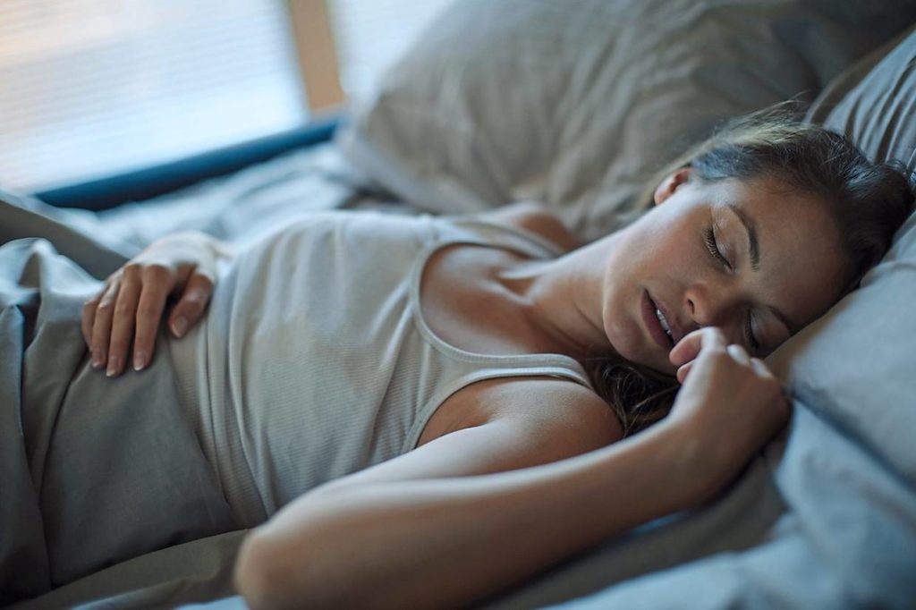 Provoni metodën daneze të gjumit, nëse dëshironi të flini më mirë
