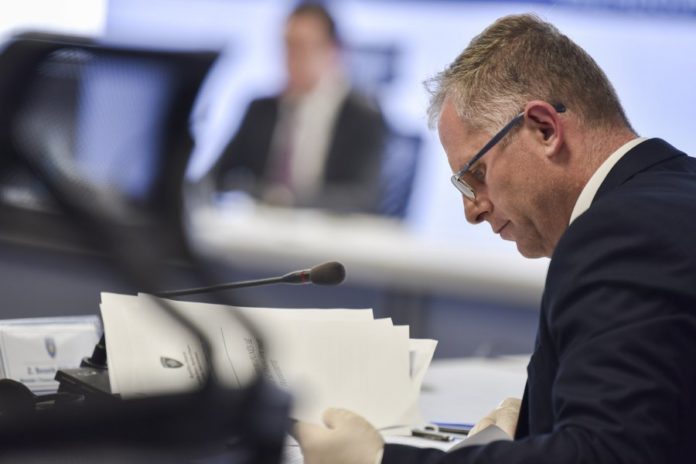 auto_Besnik_Bislimi_fotoZKM1589392082 (1)