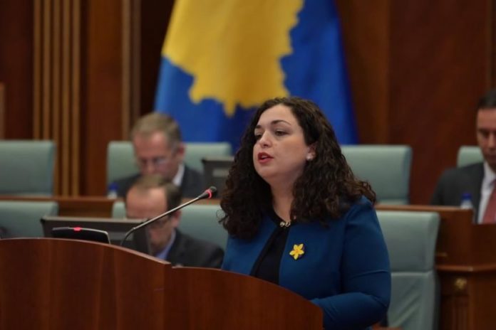2020_03_09_Fjalë-e-kryeparlamentares-Vjosa-Osmani-në-seancën-e-veçantë-të-Kuvendit-2-850x567