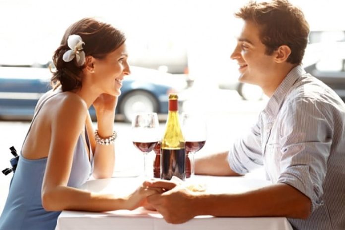 couple-dating
