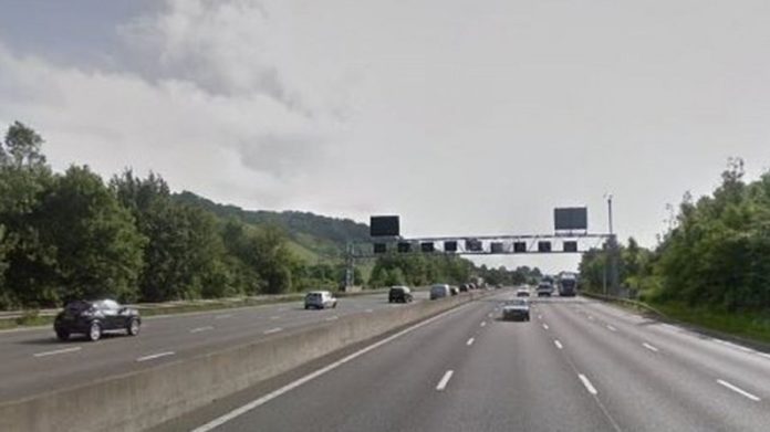 auto_foto_autostrada1600529341