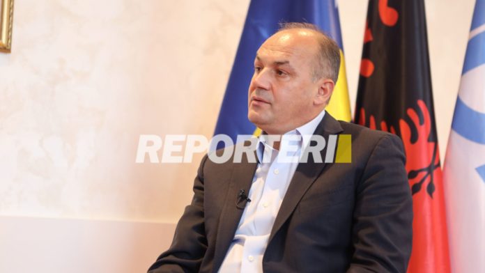 Enver Hoxhaj
