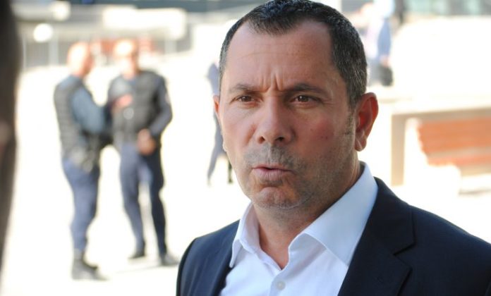 tome-gashi-eshte-paraqitur-nje-person-qe-ka-njohuri-per-vdekjen-e-astrit-deharit