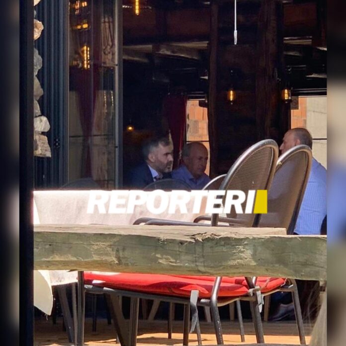 Besnik Berisha ne kafe me prokurorin