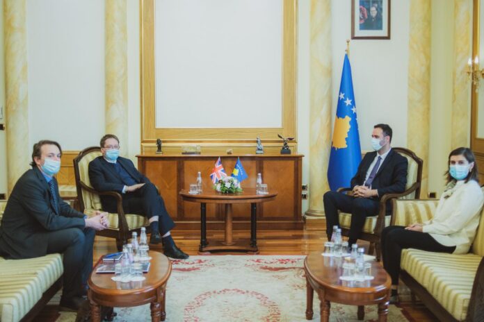 2021_03_31_Kryetari-Konjufca-priti-në-takim-Ambasadorin-Britanik-Nicholas-Abbott
