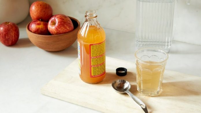 apple-cider-vinegar-1296x728-header-780x439