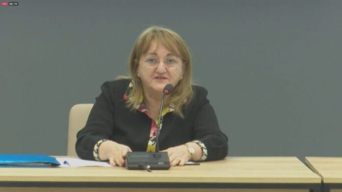 Komiteti-teknik-i-eksperteve-rakacolli-pandemia-koronavirus-ne-shqiperi-1100x620-1-770x433