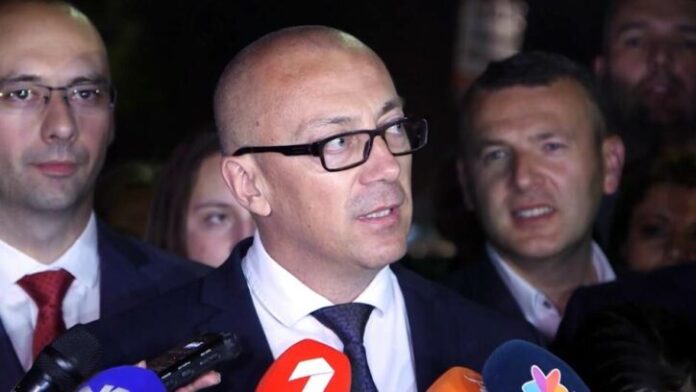 goran-rakic-n1-260822-725x408