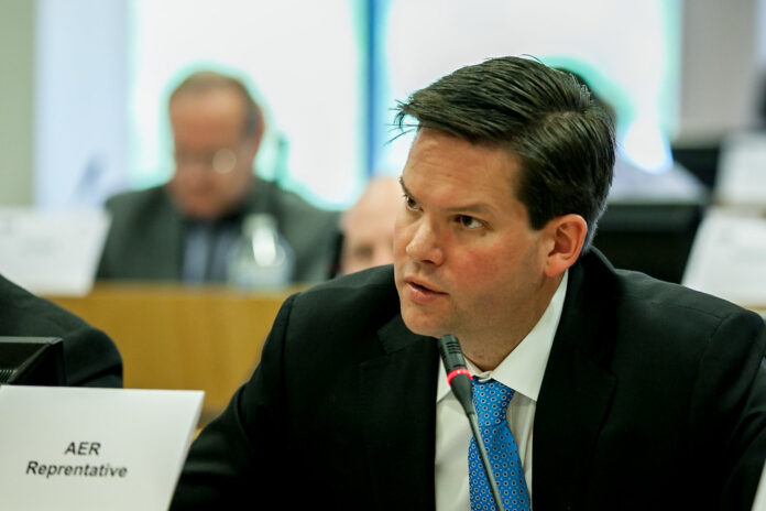 lukas mandl