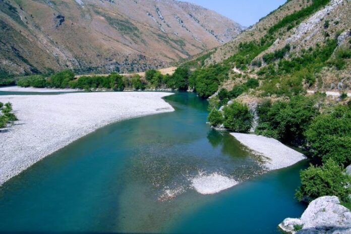 vjosa_turizem-750x500