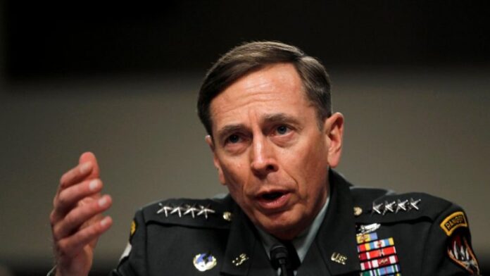2016-11-23t120000z_237761710_s1aeuollrzaa_rtrmadp_3_usa-trump-pentagon-petraeus-780x439