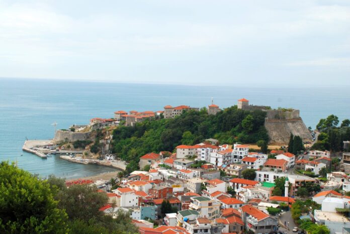 Ulcinj_Montenegro_-_Sept._2010-1536x1028