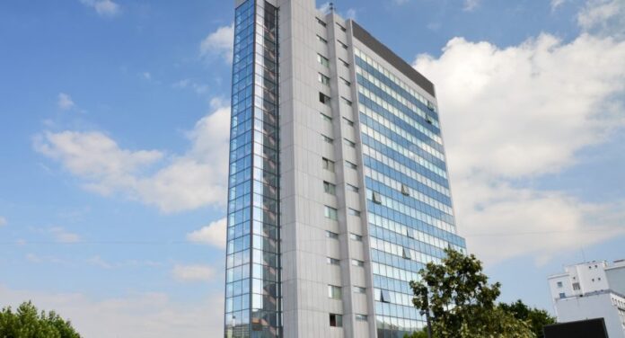 qeveria-4