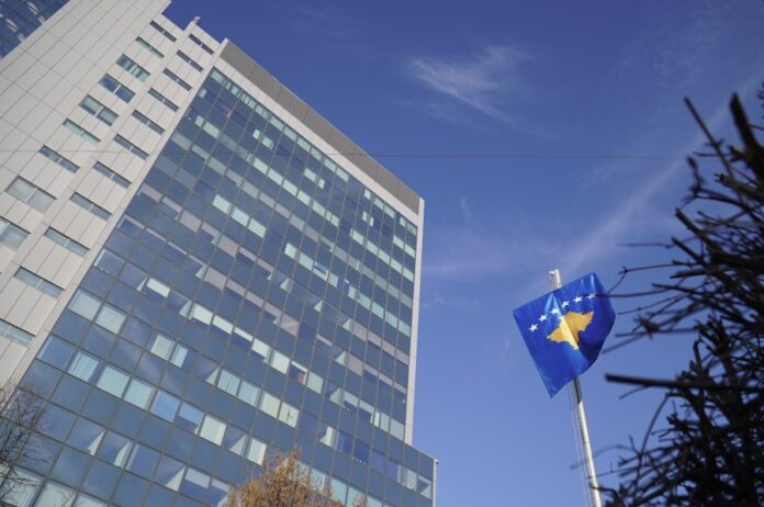 Qeveria-e-Kosoves-Flamuri-2