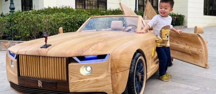 replika-rolls-royce-automobil-780x340