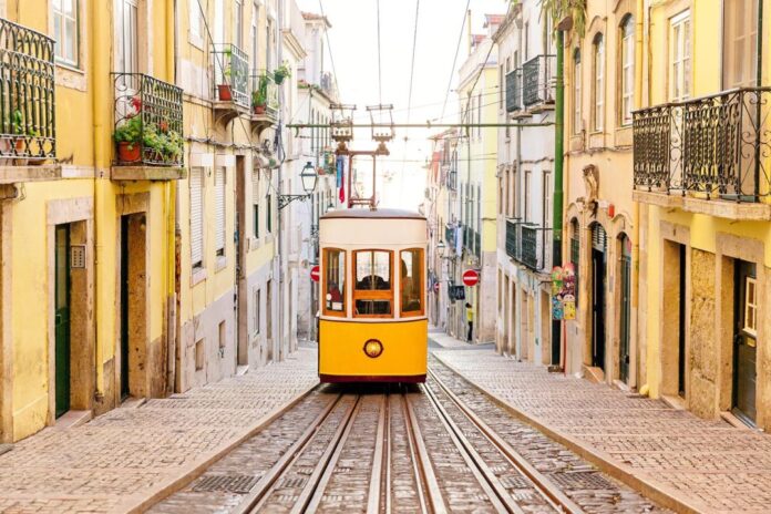 lisbon-portugal-LISBONTG0521-1080x720
