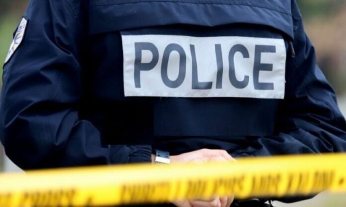 auto_ilustrim-shiriti-i-ndalimit-policia-e-kosoves-foto-Ridvan-Slivova-3-780x439-1-600x360-1-1-21659953369
