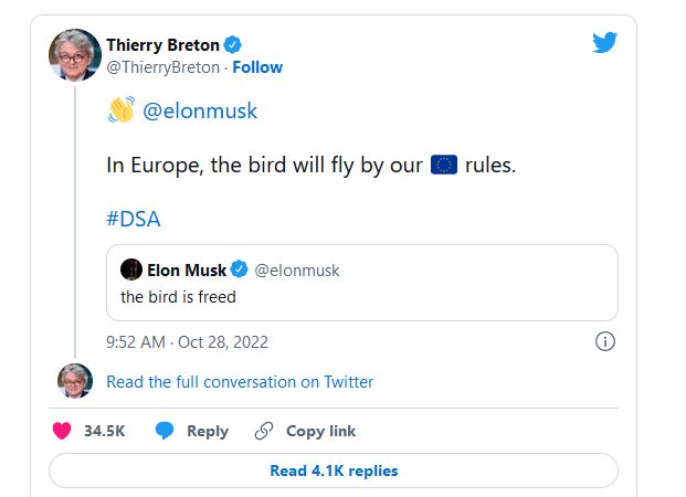 Elon Musk merr goditjen e parë si pronar i Twitter