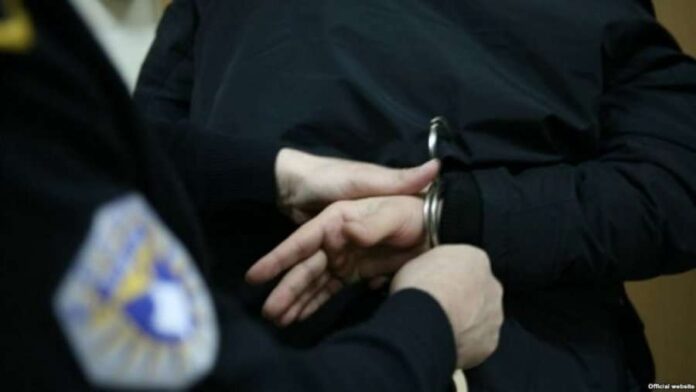 auto_auto_auto_arrestim-780x439152612112915414063111648623162-1