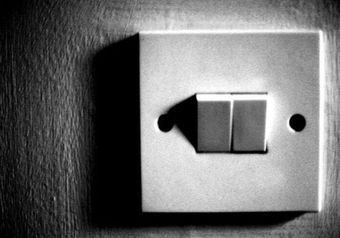 how-to-find-spy-devices-in-the-home