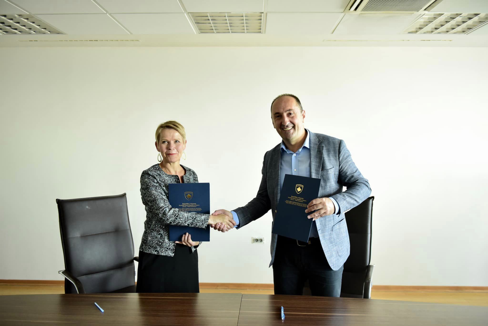 Aliu signs agreement to accelerate climate and environmental agenda
