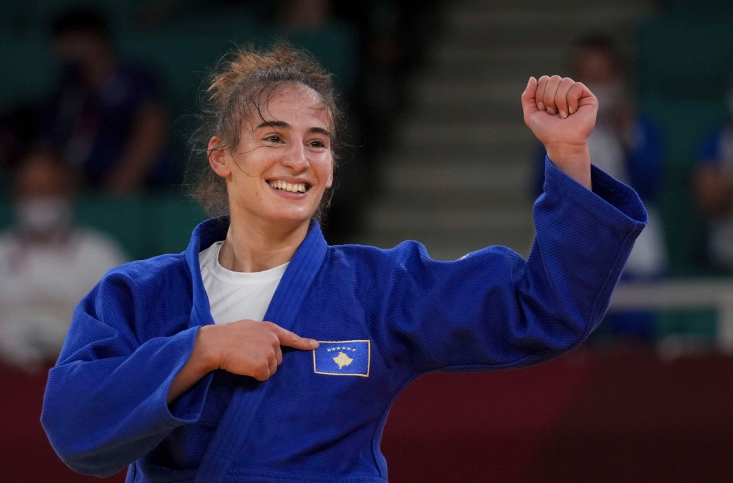 “E mposhta serben një ditë para pavarësisë”, Nora Gjakova flet për suksesin në Baku “E mposhta serben një ditë para pavarësisë”, Nora Gjakova flet për suksesin në Baku