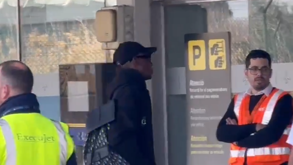 Kylian Mbappe në Barcelonë, kamerat kapin yllin francez në aeroport
