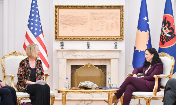 Presidentja Osmani  Çdo sukses i Kosovës mban edhe vulën e SHBA së